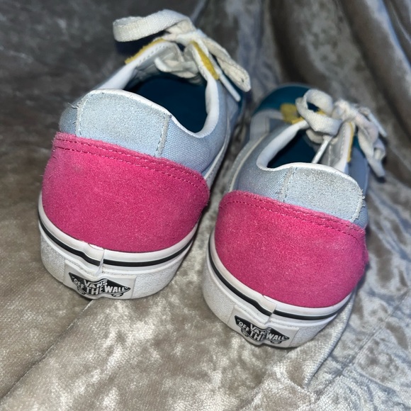 Woman’s VANS Color Block Sneakers 🌵6 - Picture 6 of 12